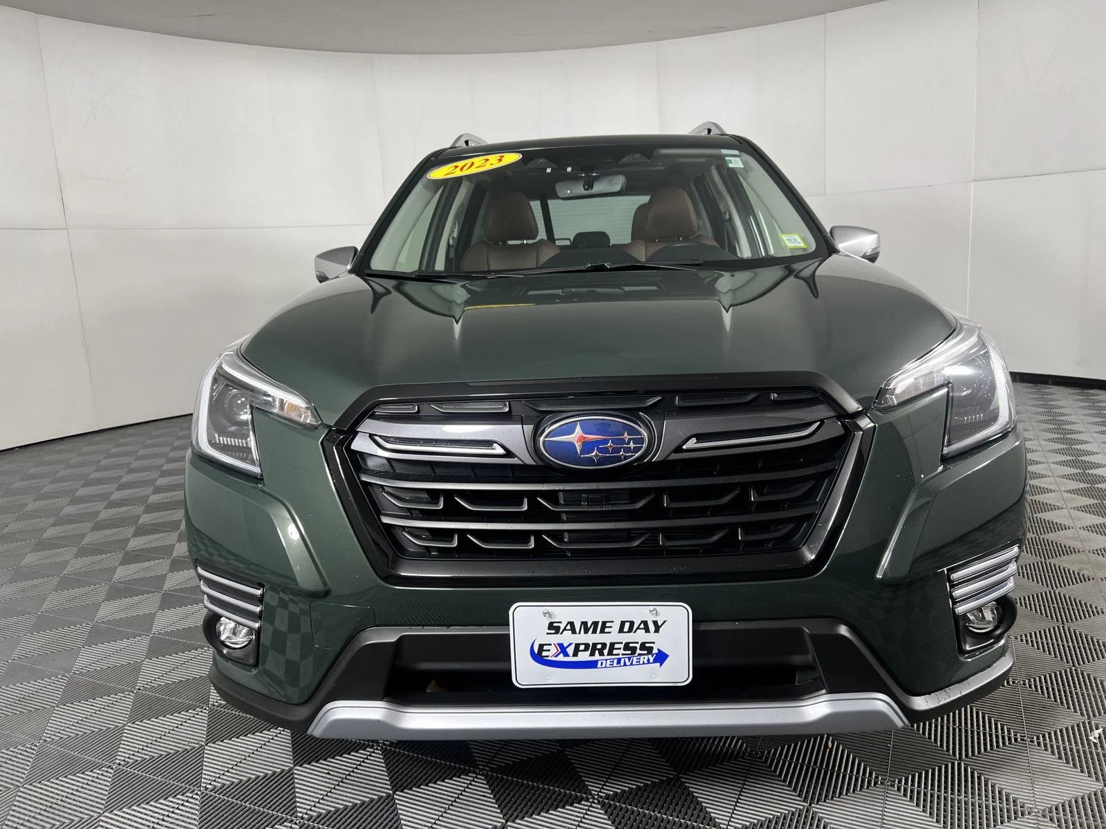 Used 2023 Cascade Green Silica Subaru Touring image 25