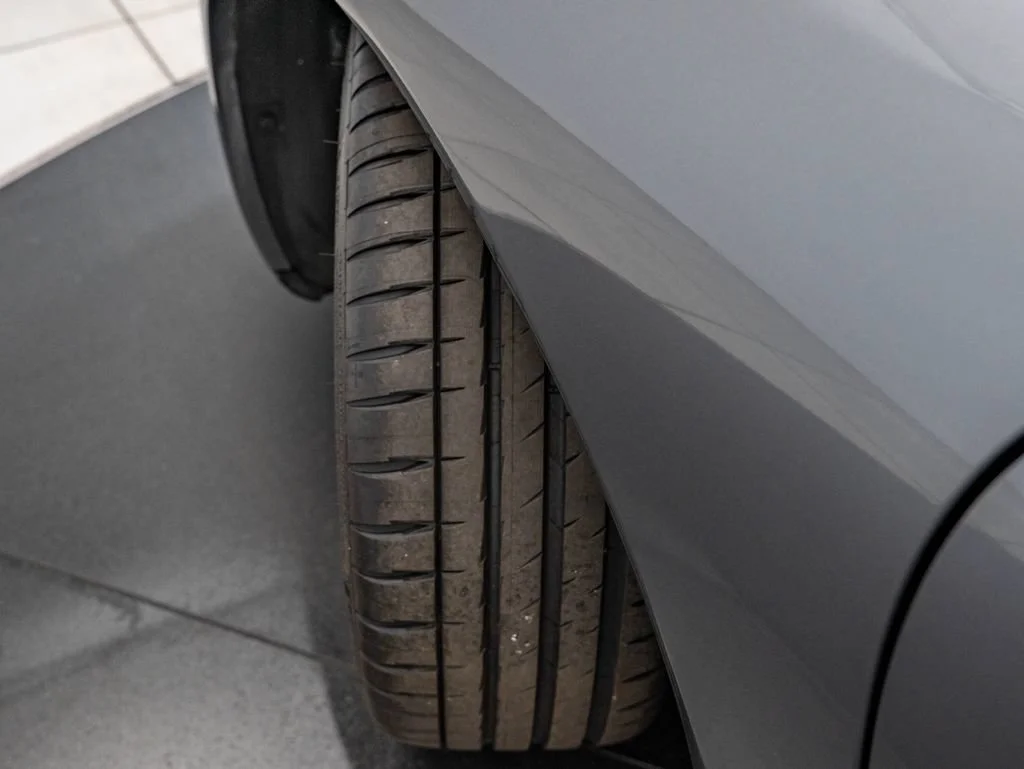 Used 2002 Seal Grey Metallic Porsche Carrera image 42