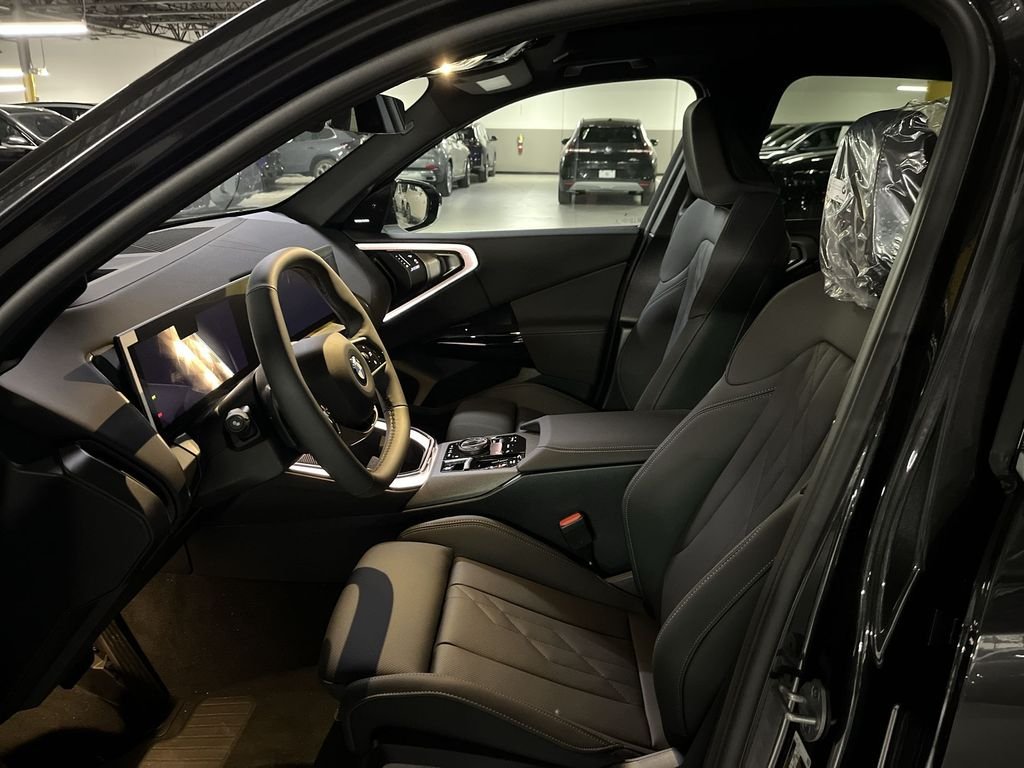 New 2026 Dark Graphite BMW 30 xDrive image 11