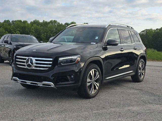 2025 Mercedes-Benz GLB Base