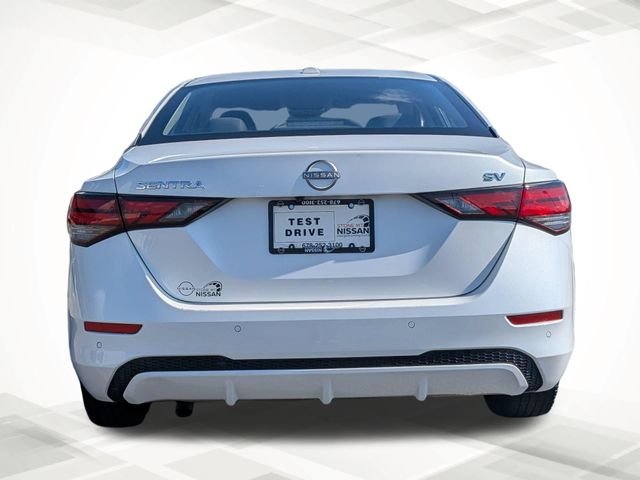 Used 2024 White Nissan SV image 5