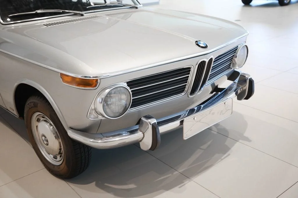 Used 1970 Silver BMW Cabriolet image 11