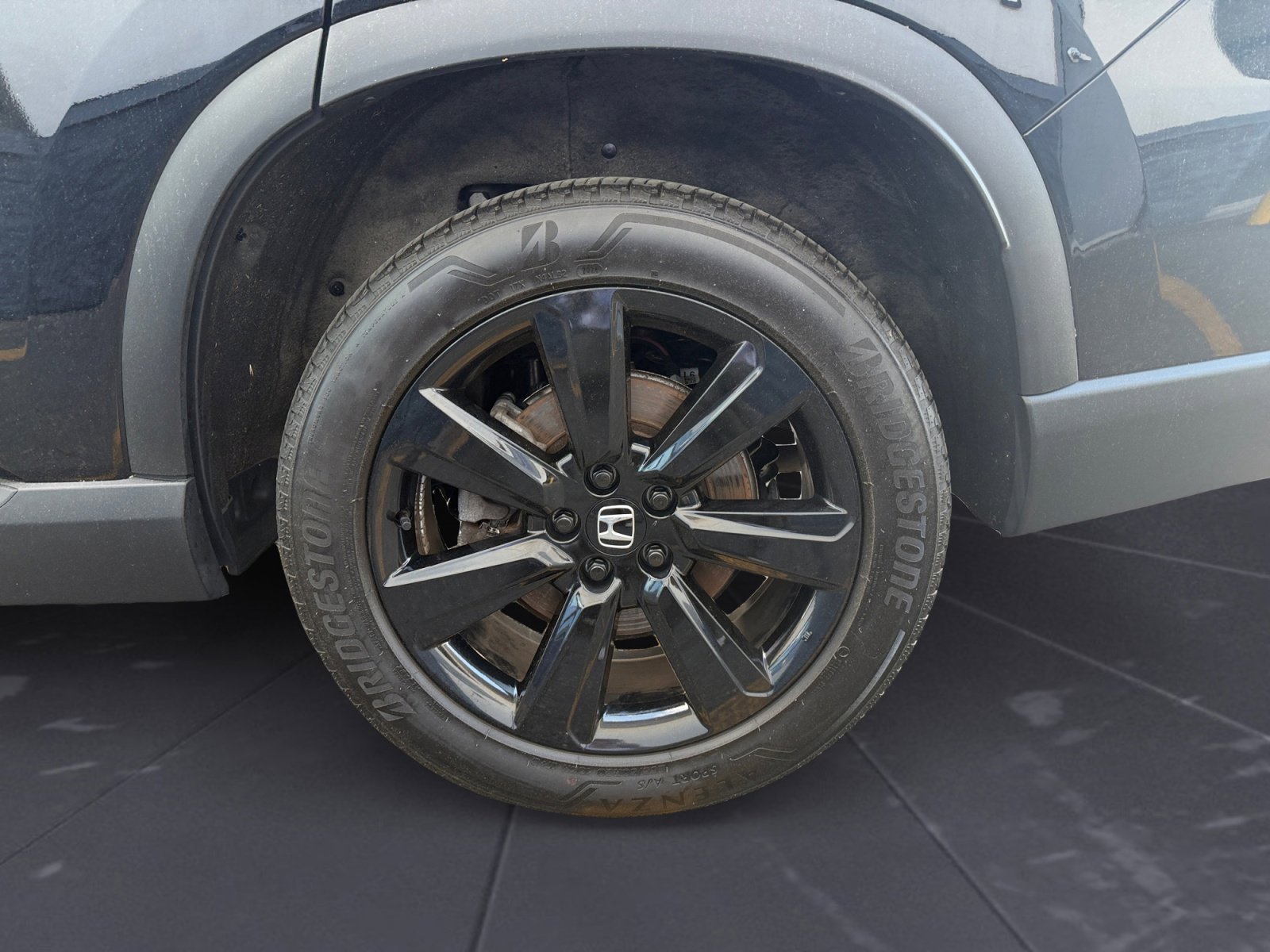 2025 Honda Pilot Black Edition - Photo 48