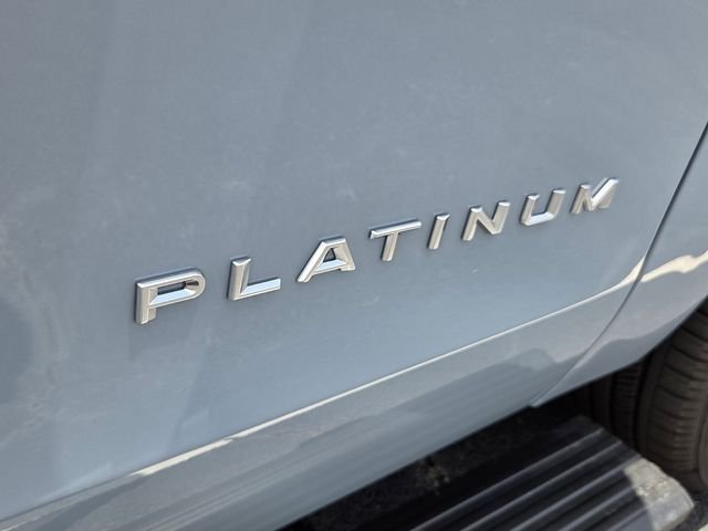 New 2026 Glacier Gray Metallic Tri-Coat Ford Platinum image 16