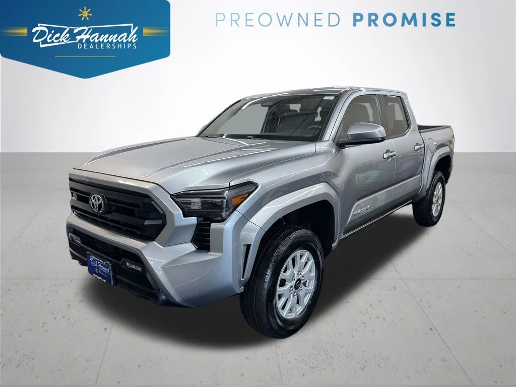 2024 Toyota Tacoma SR5 4x4 Double Cab's photo