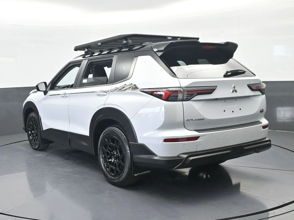 New 2026 White / Black Mitsubishi Trail Edition image 4