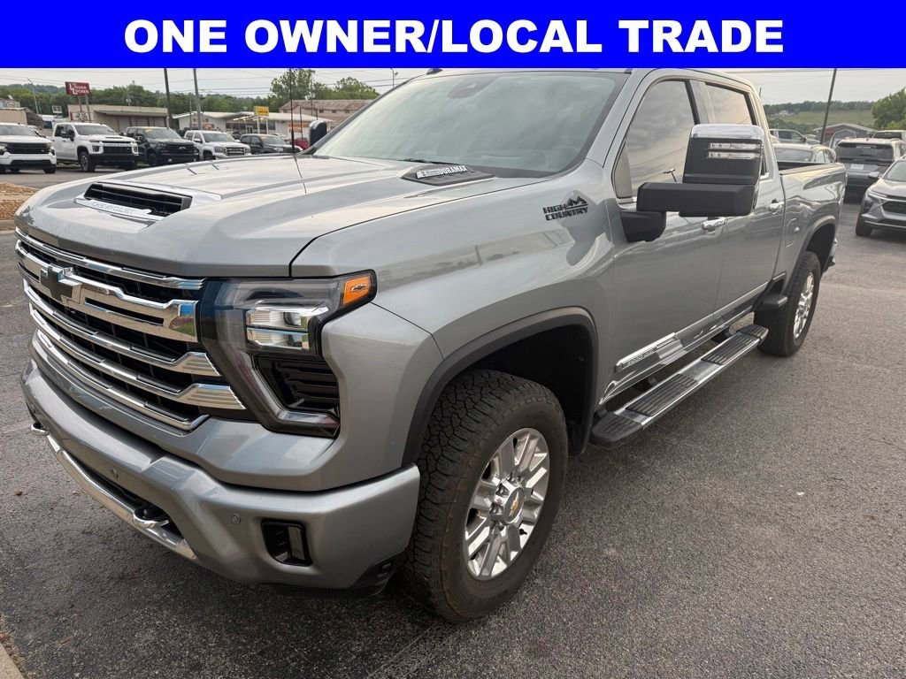 2025 Chevrolet Silverado HD High Country 4WD Crew Cab Long Box SRW's photo