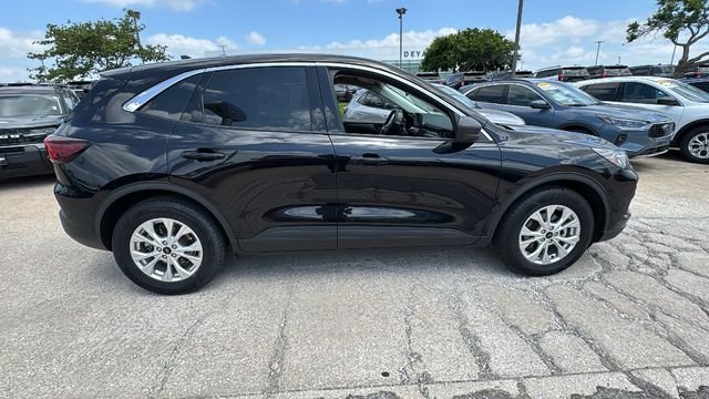 Used 2023 Black Ford Active image 15