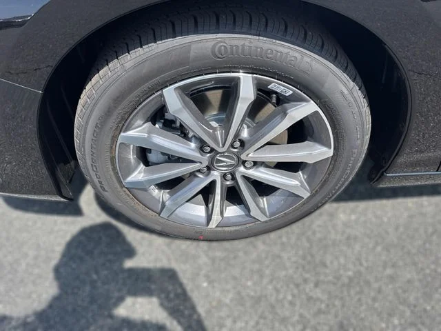 New 2025 Black Acura Base image 24