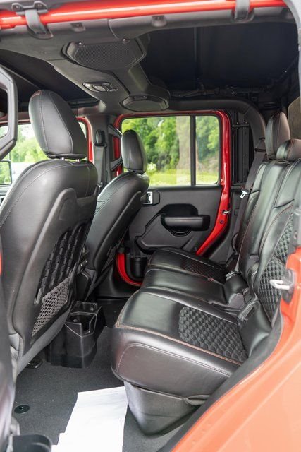 Used 2021 Red Clearcoat Jeep Mojave image 12