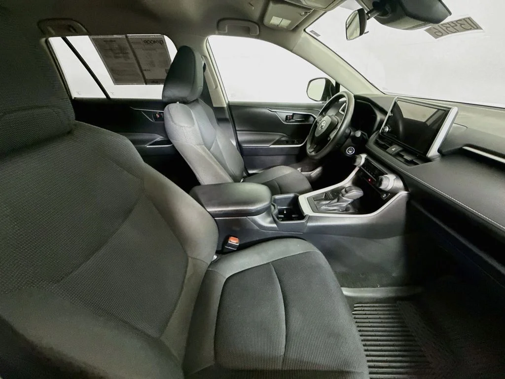 Certified Used 2025 Ice Cap Toyota LE image 26
