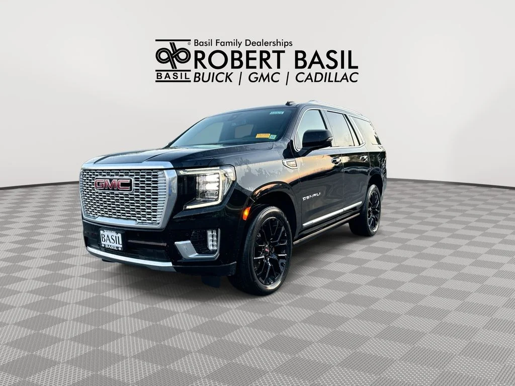 Used 2022 Black GMC Denali image 4