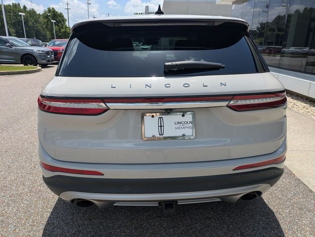 Used 2022 White Lincoln Reserve image 5