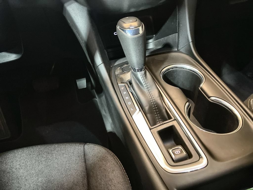 Used 2020 MOSAIC BLACK METALLIC Chevrolet LT image 15