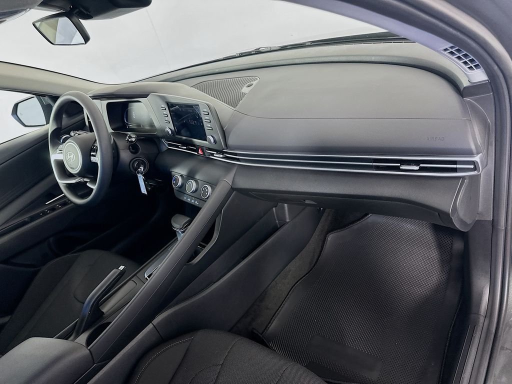 Used 2026 Gray Hyundai SE image 27
