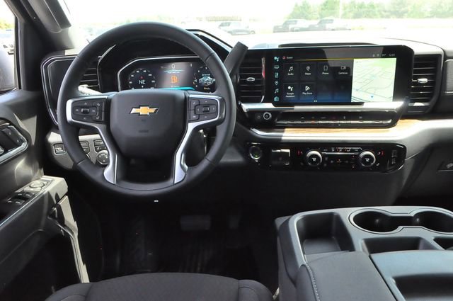 New 2026 Sterling Gray Metallic Chevrolet LT (2FL) image 15