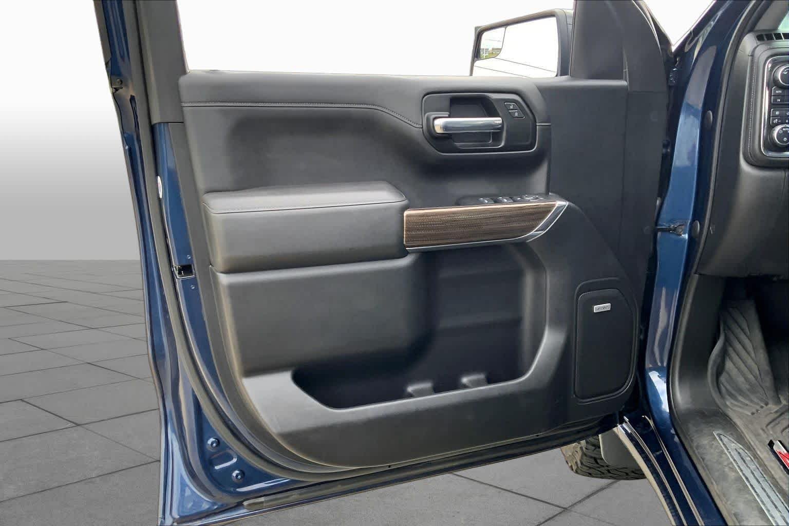 Used 2020 Northsky Blue Metallic Chevrolet LT Trail Boss image 20