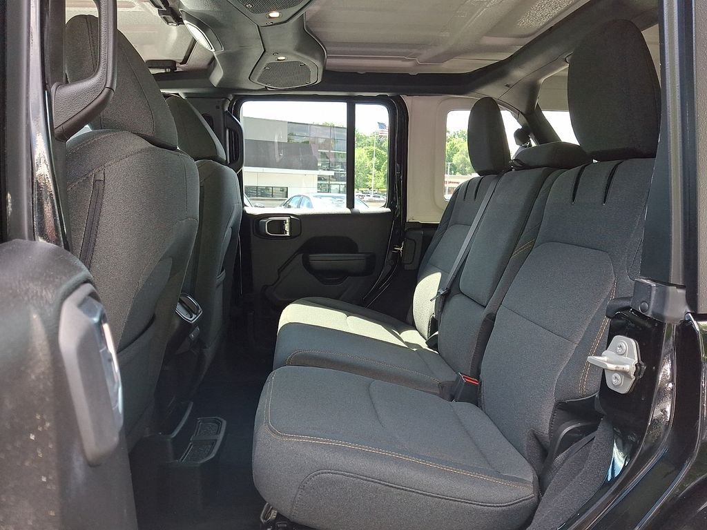Used 2024 Black Jeep Sport S 4xe image 10