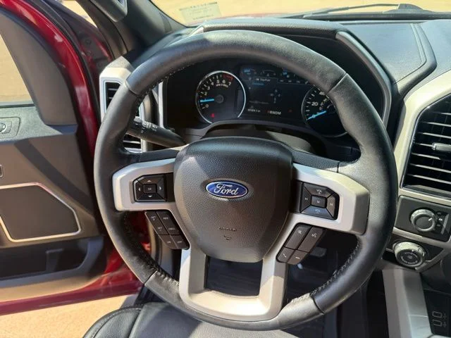 Used 2019  Ford  image 16