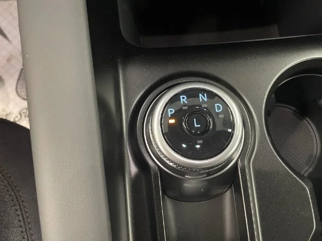 New 2027 Avalanche Gray Ford Active image 20