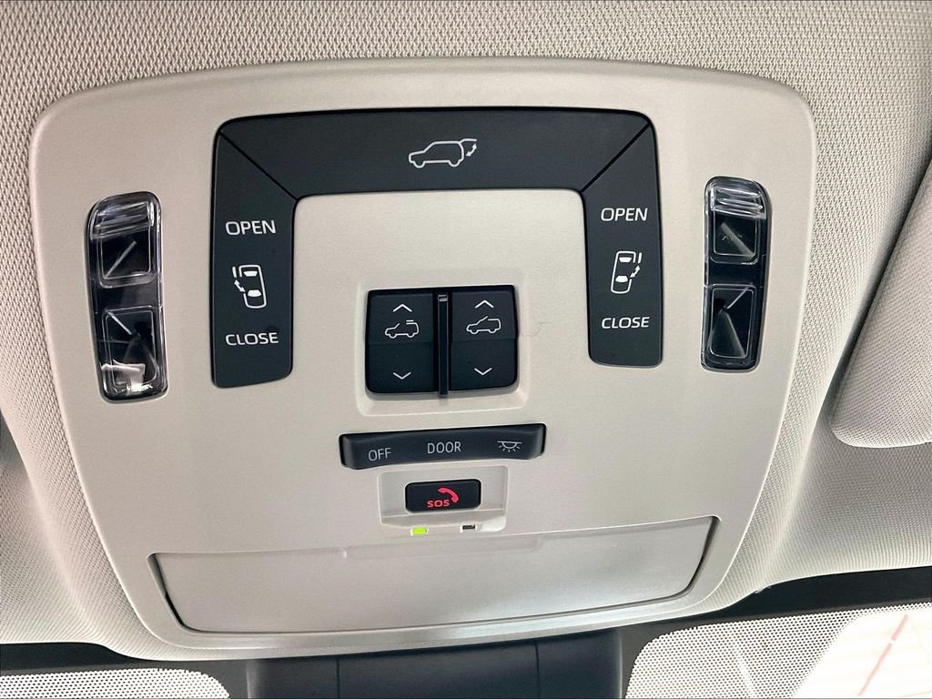 Used 2025 Black Toyota XLE image 27