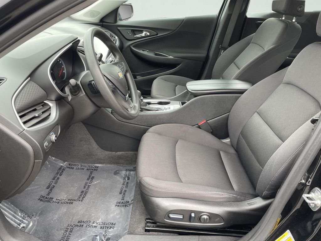 Used 2024 Black Chevrolet LT image 10