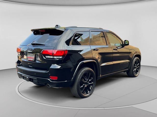 Used 2021 Black Jeep Laredo X image 5