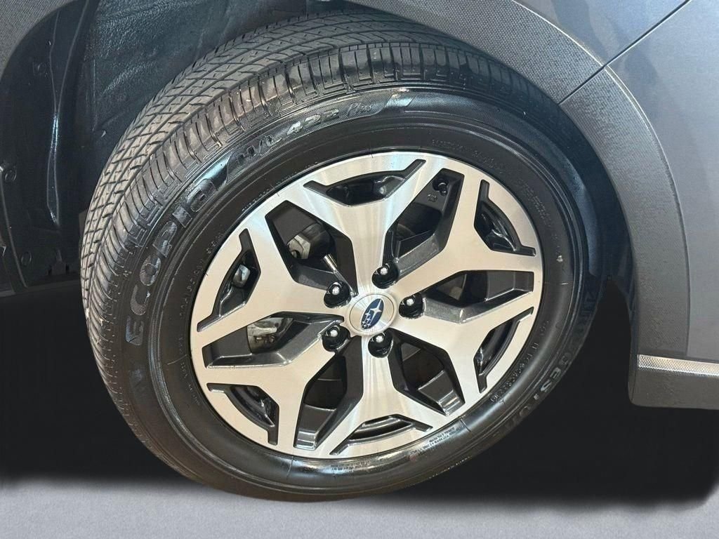 Certified Used 2024 Gray Subaru Premium image 19