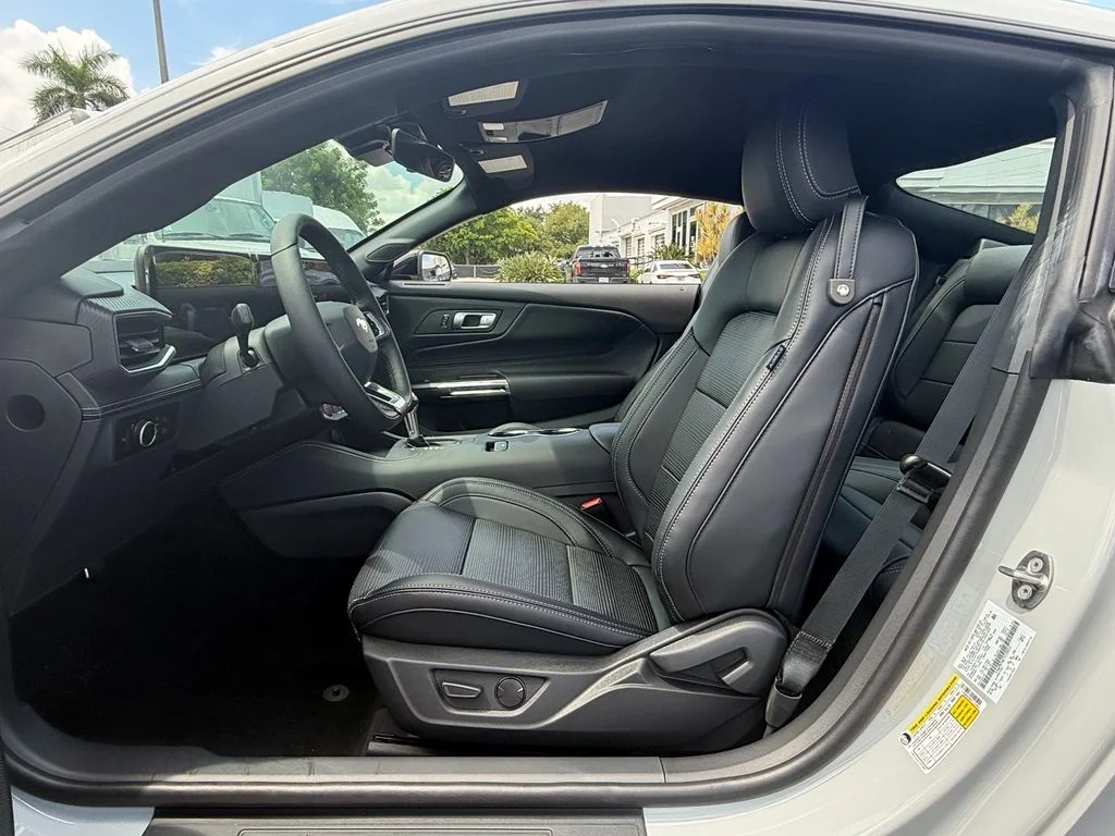 New 2026 Avalanche Gray Ford EcoBoost® Premium Fastback image 9
