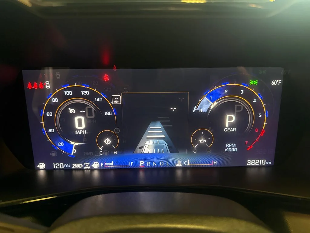 Used 2024 Blue Chevrolet Z71 image 16