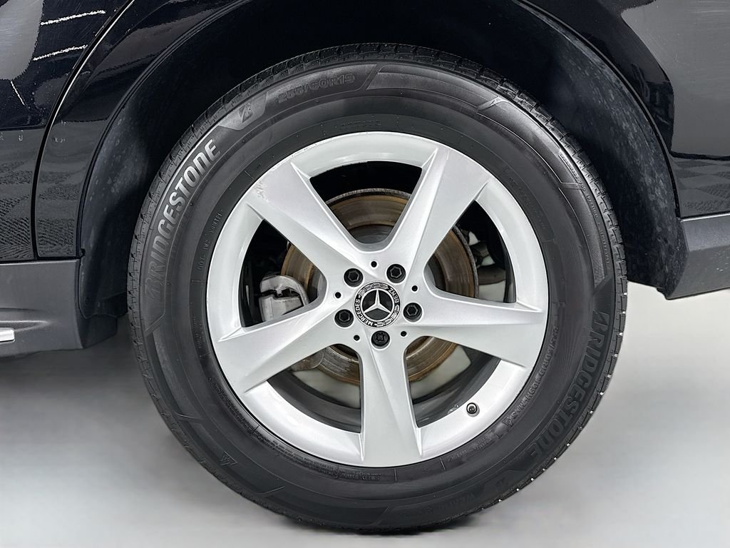 Used 2018 Black Mercedes-Benz GLE 350 image 32