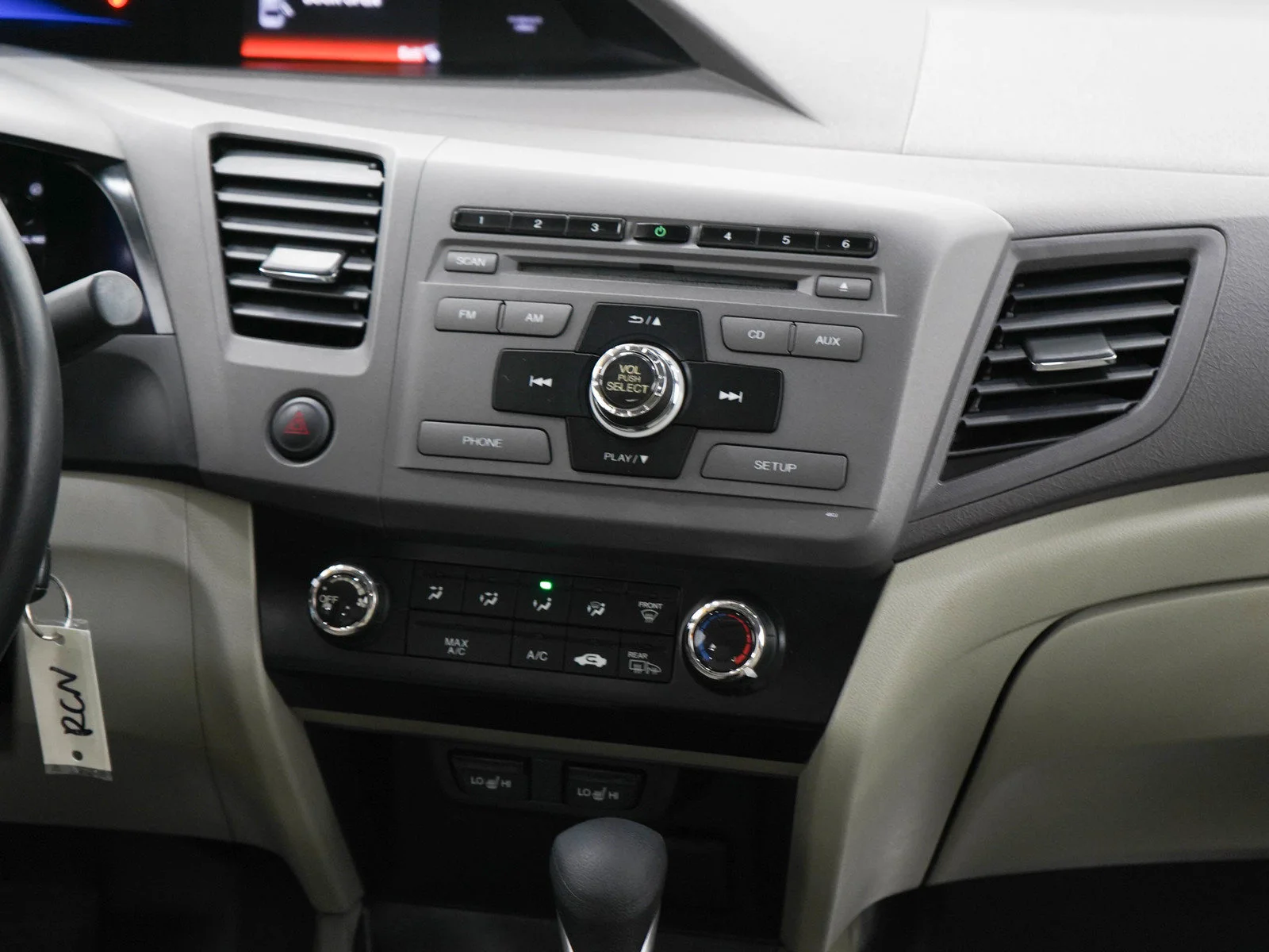 Used 2012 Alabaster Silver Metallic Honda EX-L SEDAN image 15