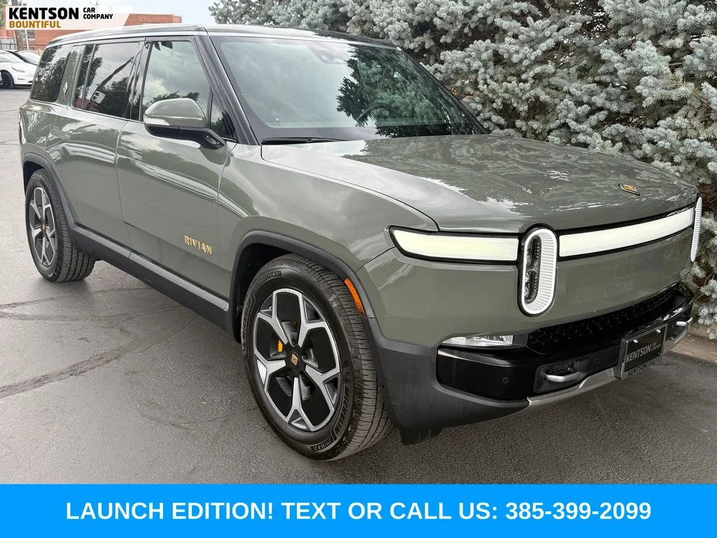 Used 2022 Green Rivian Launch Edition image 12