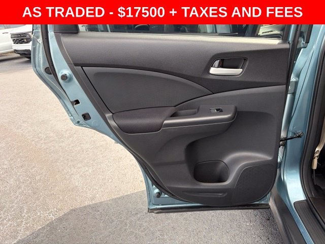 Used 2016 Blue Honda SE image 13