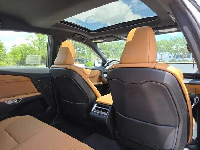New 2026 Ultra White Lexus PREMIUM PLUS image 19