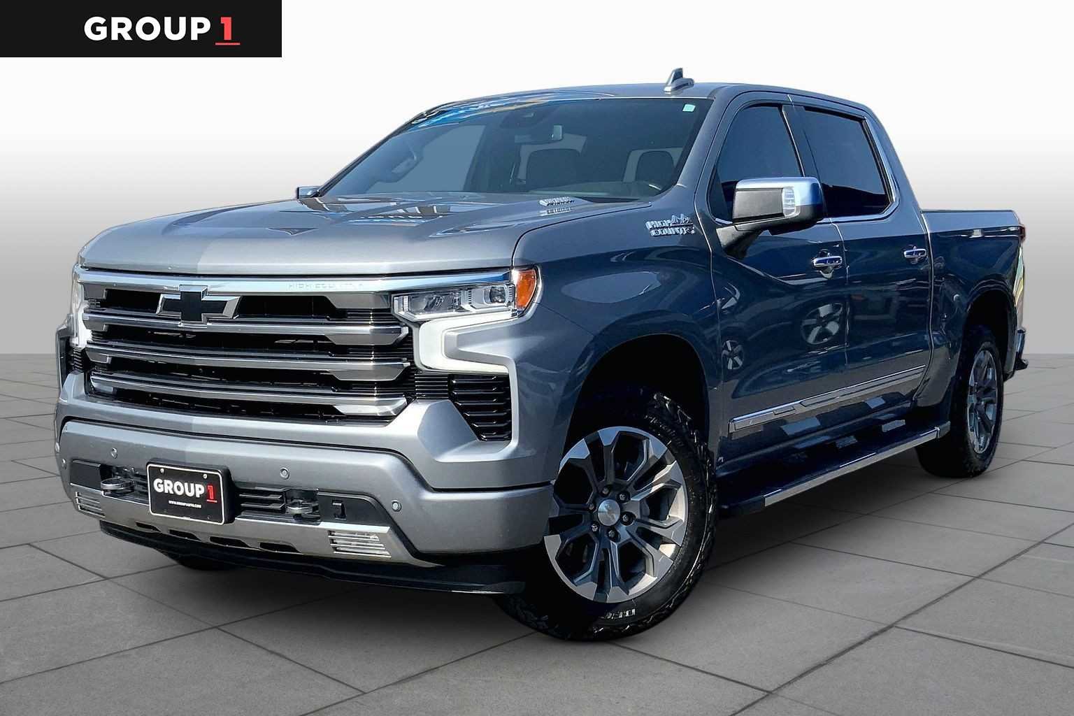 Pre-Owned 2023 Chevrolet Silverado 1500 High Country 4WD Crew Cab Pickup