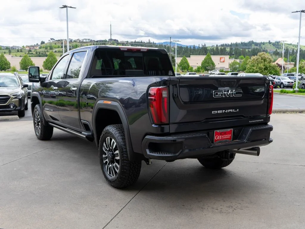 New 2026 Titanium Rush Metallic GMC Denali Ultimate image 5