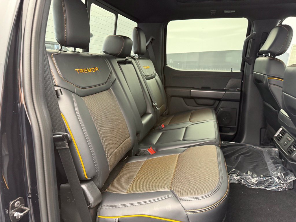 New 2026 Agate Black Metallic Ford Tremor® image 78
