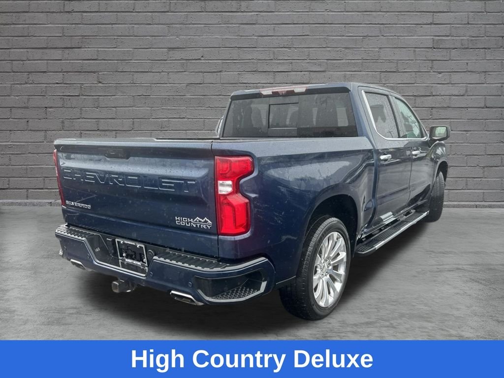 Used 2021 Blue Chevrolet High Country image 9