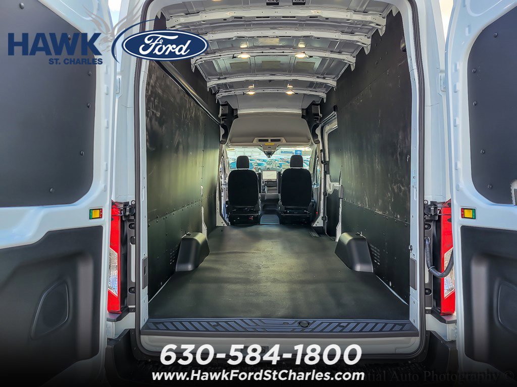 New 2026 Oxford White Ford Cargo Van image 16