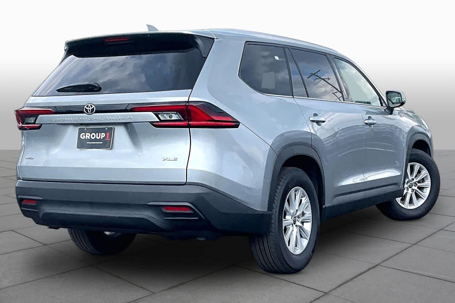 Used 2025 Celestial Silver Metallic Toyota XLE image 13