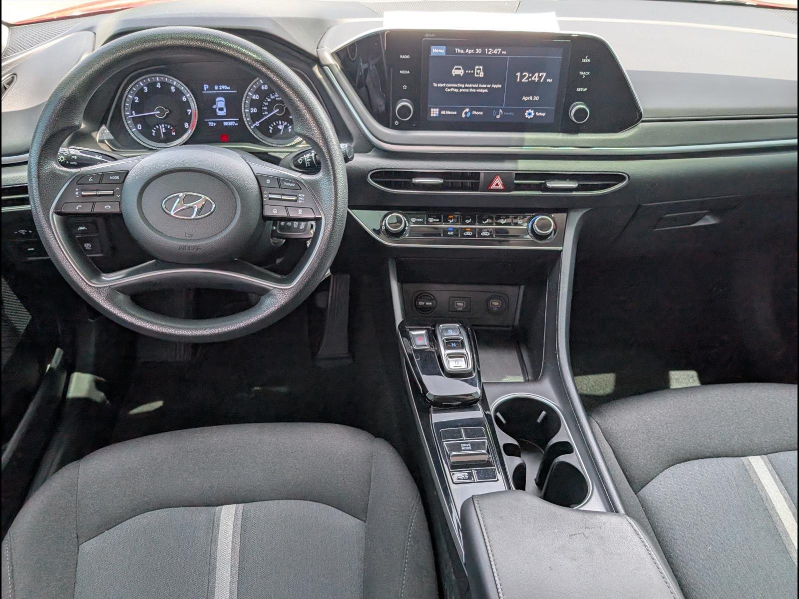 Used 2022 Calypso Red Y2e Hyundai SE image 8