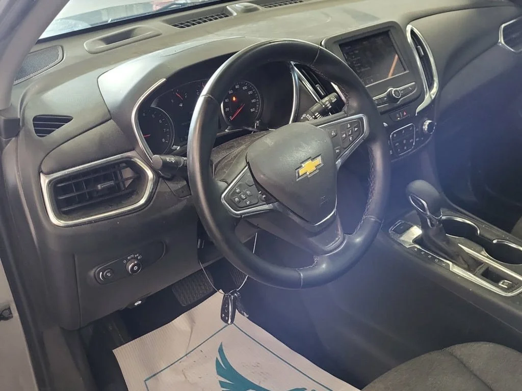 Used 2024 Gray Chevrolet LT image 9