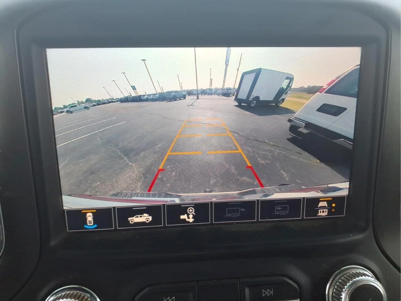 Used 2021 SUMMIT WHITE GMC AT4 image 29