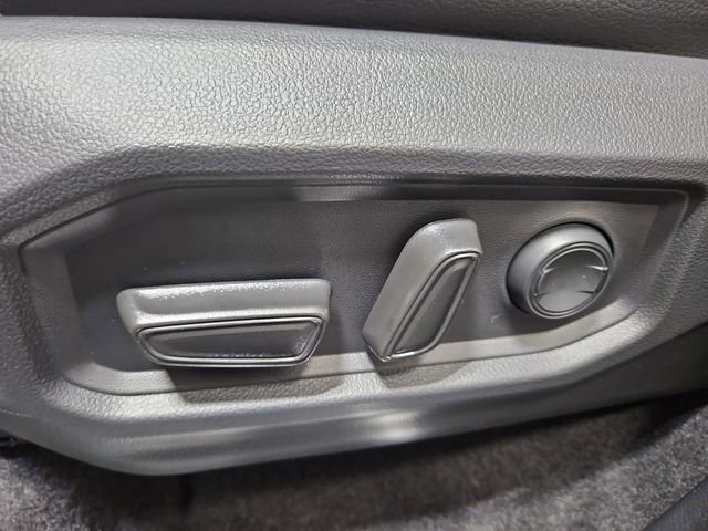 2026 Toyota Tundra SR5 - Photo 28