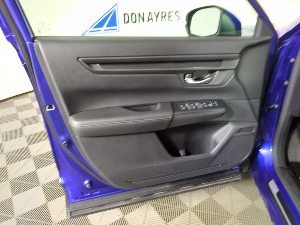 Used 2023  Honda LX image 10
