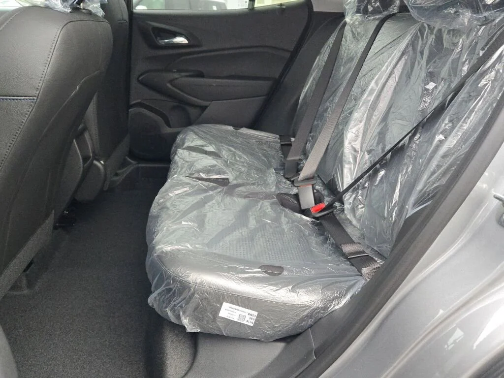 2026 Chevrolet Trax LT - Photo 17