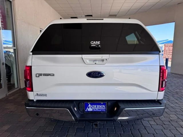 Used 2016 White Platinum Clearcoat Metallic Ford Lariat image 4