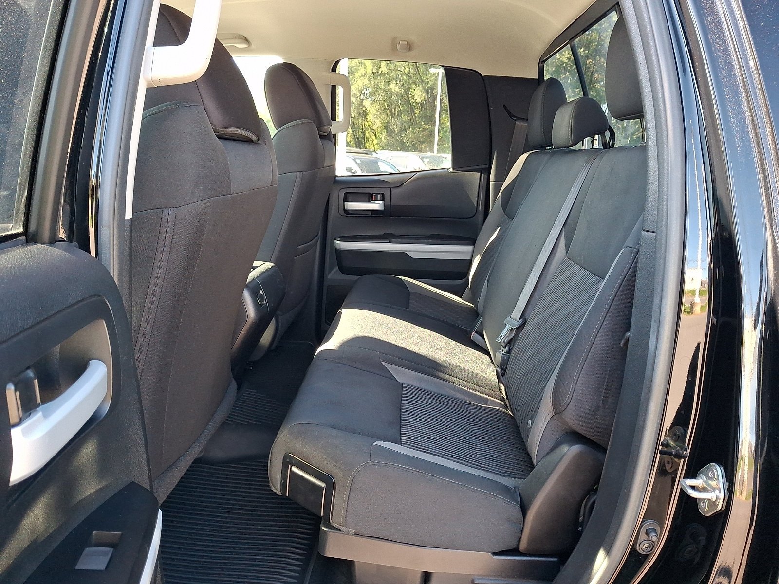 Used 2017 Black Toyota SR5 image 11
