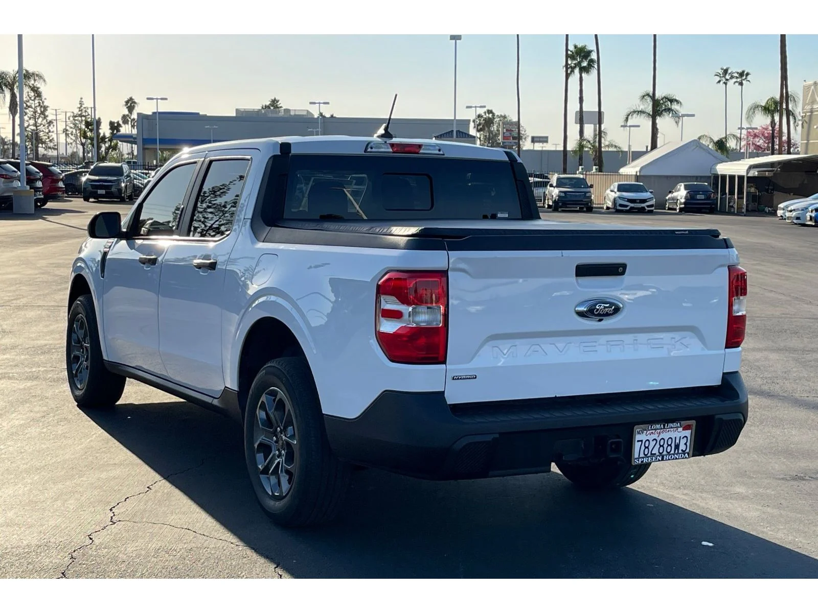 Used 2023 Oxford White Ford XLT image 3